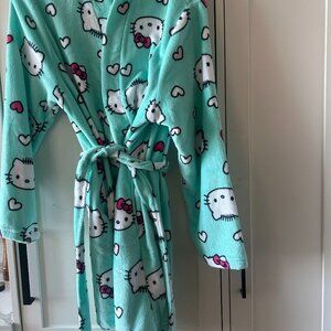 Hello Kitty Robe XL (new perfect condition)